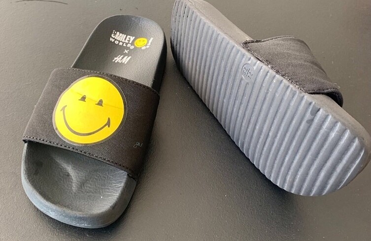 29 Beden H&M Smiley Çocuk Terliği (28/29)