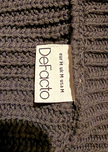 Rahat Kesim erkek Kot Pantolon ve DeFacto M beden erkek kazak - Görsel 2