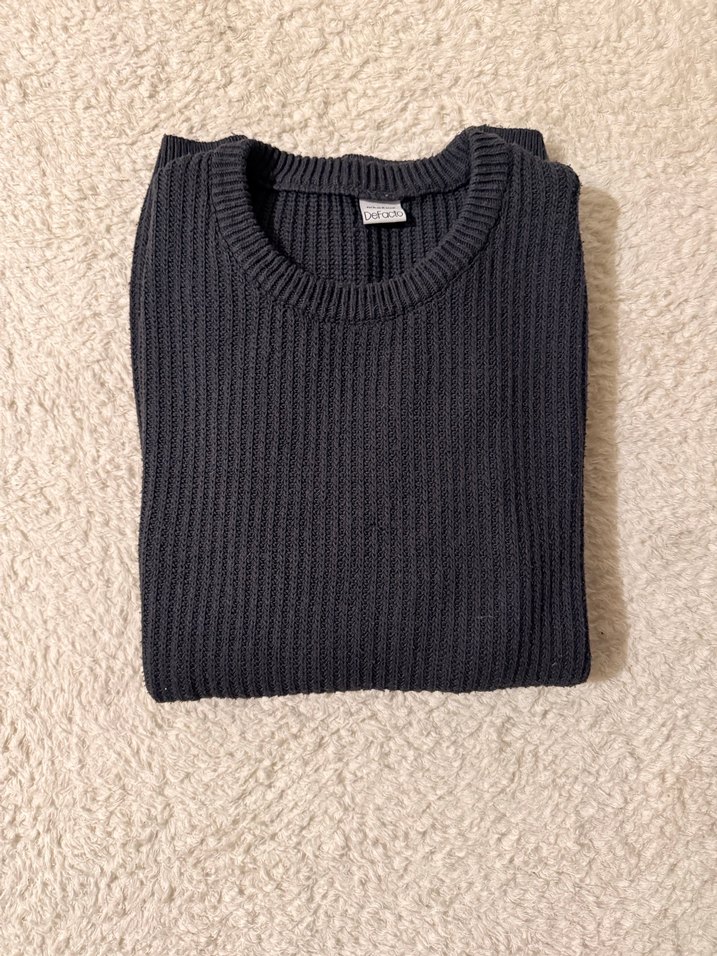 Rahat Kesim erkek Kot Pantolon ve DeFacto M beden erkek kazak - Görsel 4