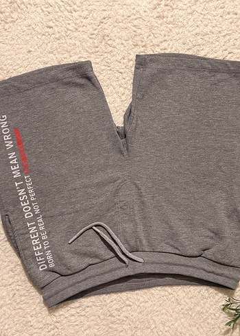 Erkek Gri Loose Fit Bermuda Şort - Görsel 2