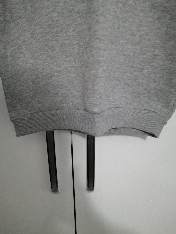 Gri Kapüşonlu Uzun Kollu Sweatshirt - Görsel 4