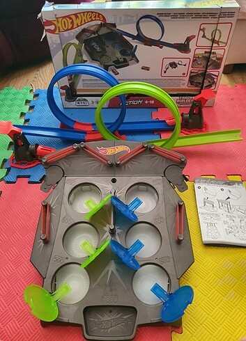 Hot Wheels ikili yarış macerası