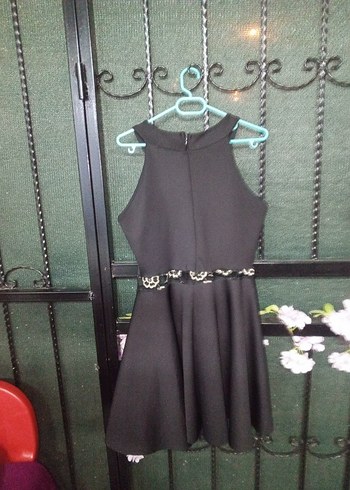 Siyah Kemerli Yüksek Yakalı Kadın Elbise - Görsel 2