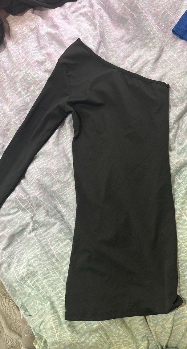 Tek Kollu Siyah Mini Elbise - Görsel 3