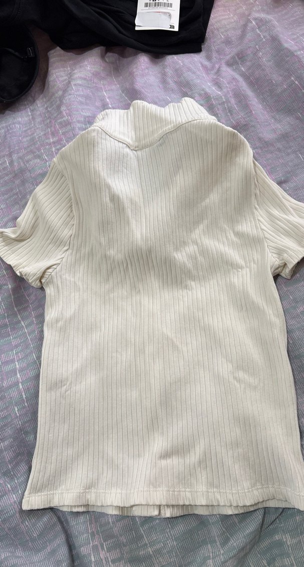 Düğmeli Beyaz Kısa Kollu Pamuklu Kadın Gömlek - Görsel 2