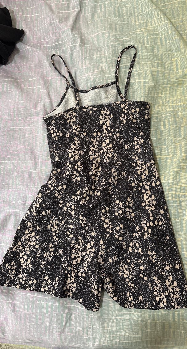 Siyah Bağcıklı Mini Dantel Detaylı Tulum - Görsel 2