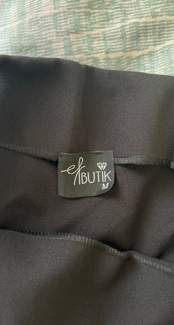 Siyah Kemerli Mini Etek - Görsel 3