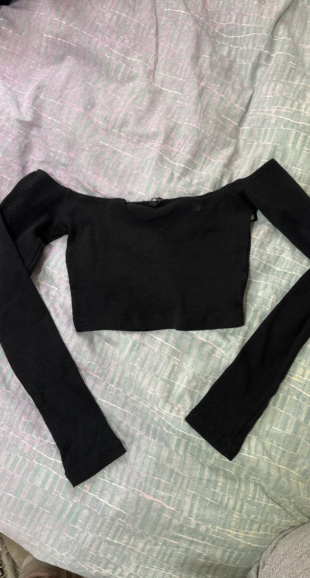 Siyah Uzun Kollu Teknolojik Kumaş Bluz - Görsel 3