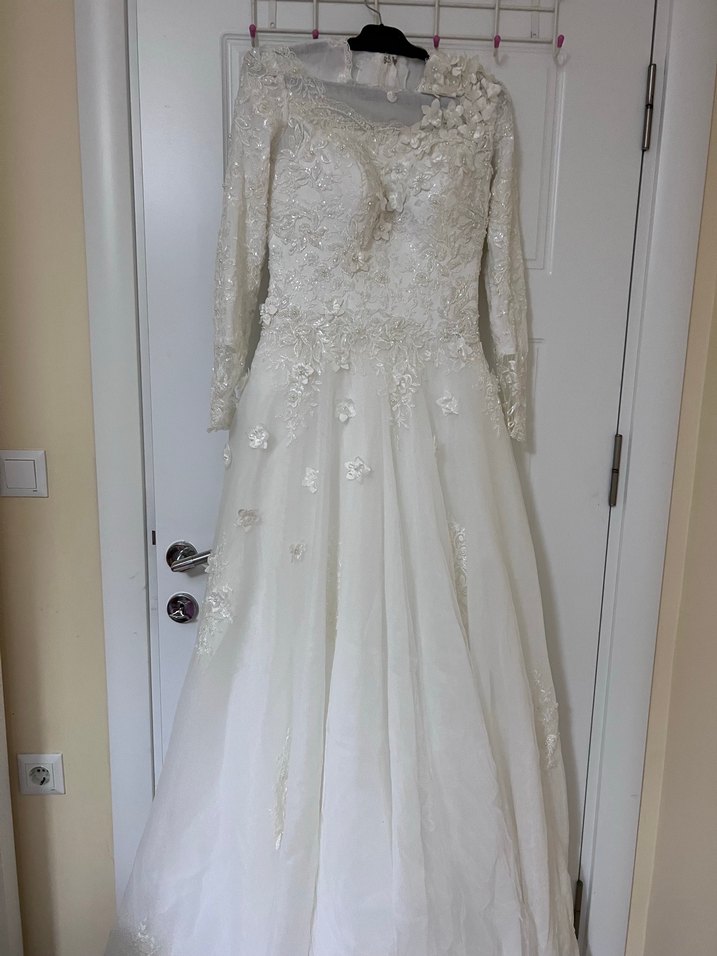 Dantel İşlemeli Prenses Gelinlik - Görsel 5