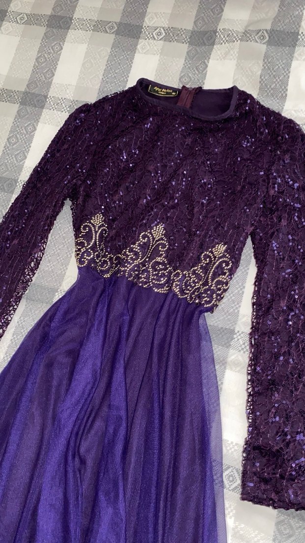 Uzun Kollu Mor Dantel İşlemeli düğün Elbisesi - Görsel 3