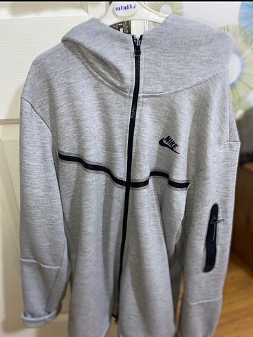 m Beden Nike tech ceket