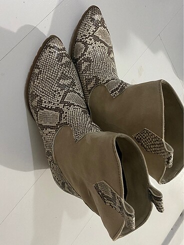 Diğer Bootie