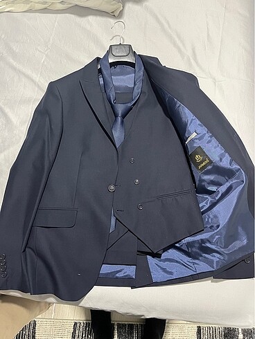 Takım elbise yelekli - Görsel 2