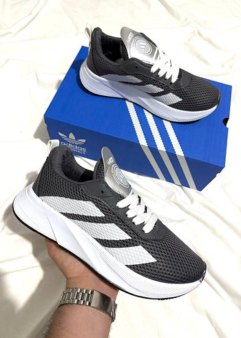 Adidas Spor Ayakkabı