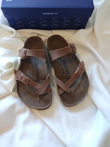 Birkenstock #Kadın #Birkenstock #Taba #Terlik