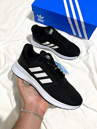 Adidas Run Triko Ayakkabı