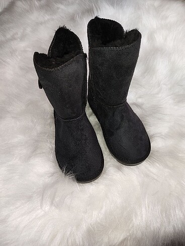 31 Beden siyah Renk UGG Bot