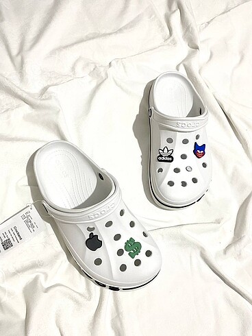 43 Beden Crocs Terlik