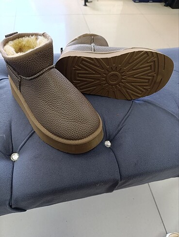 UGG Bot