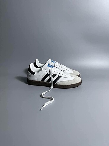 Adidas Spor Ayakkabı
