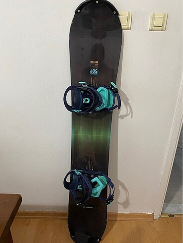 universal Beden Snowboard tahtası ve bağlamaları