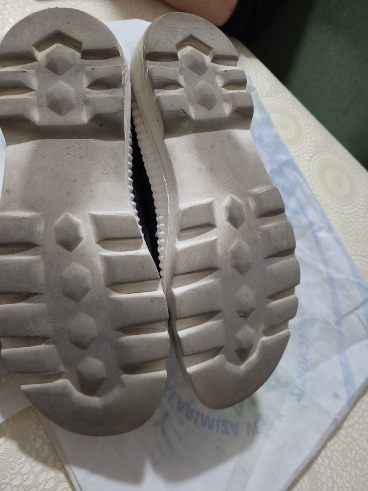 Siyah Gri Elastik Kadın Spor Ayakkabı - Görsel 5