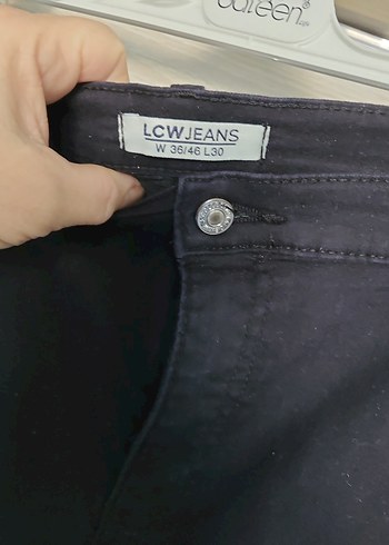 Kadın Siyah Kemerli Denim Pantolon - Görsel 3