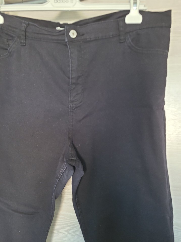 Kadın Siyah Kemerli Denim Pantolon - Görsel 2