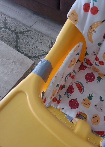 Sarı Pastel Renkli Bebek Mama Sandalyesi - Görsel 4