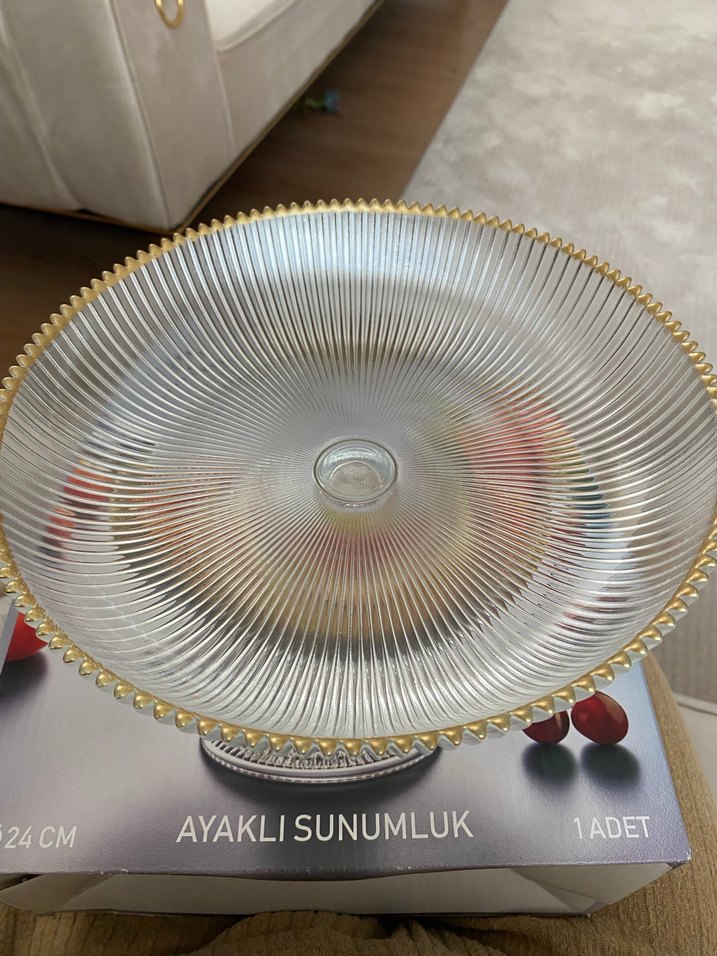 Cam Deposu 24 cm Ayaklı Sunumluk - Görsel 2