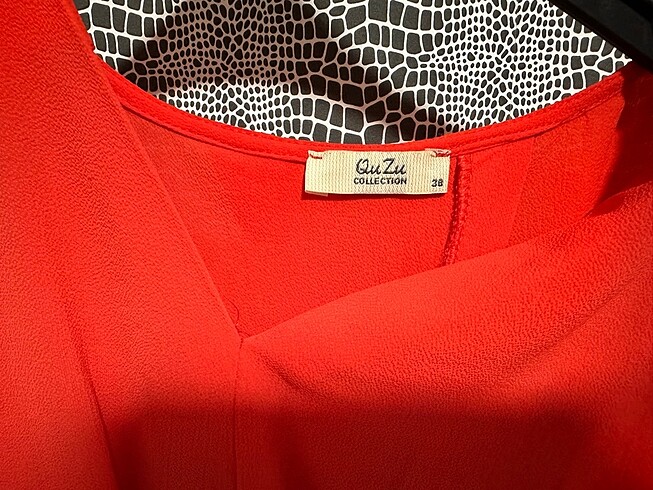 38 Beden kırmızı Renk QUZU CROP BLUZ