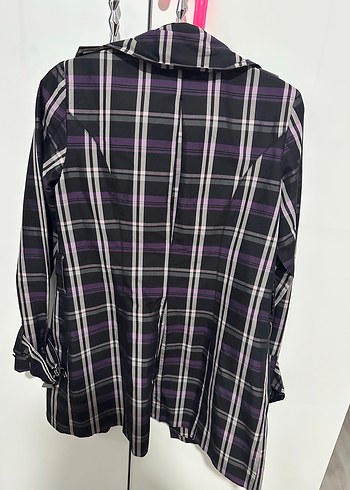 LC WAIKIKI Düğmeli Kısa Mor Trençkot - Görsel 3