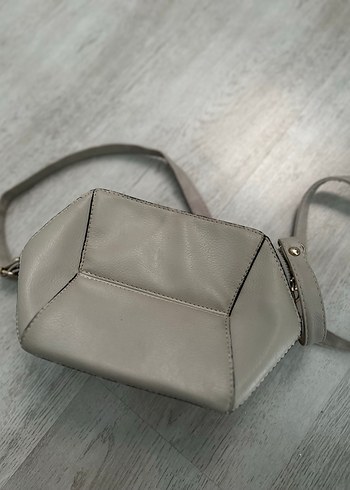 Gri Kadın Çapraz Çanta - Görsel 4
