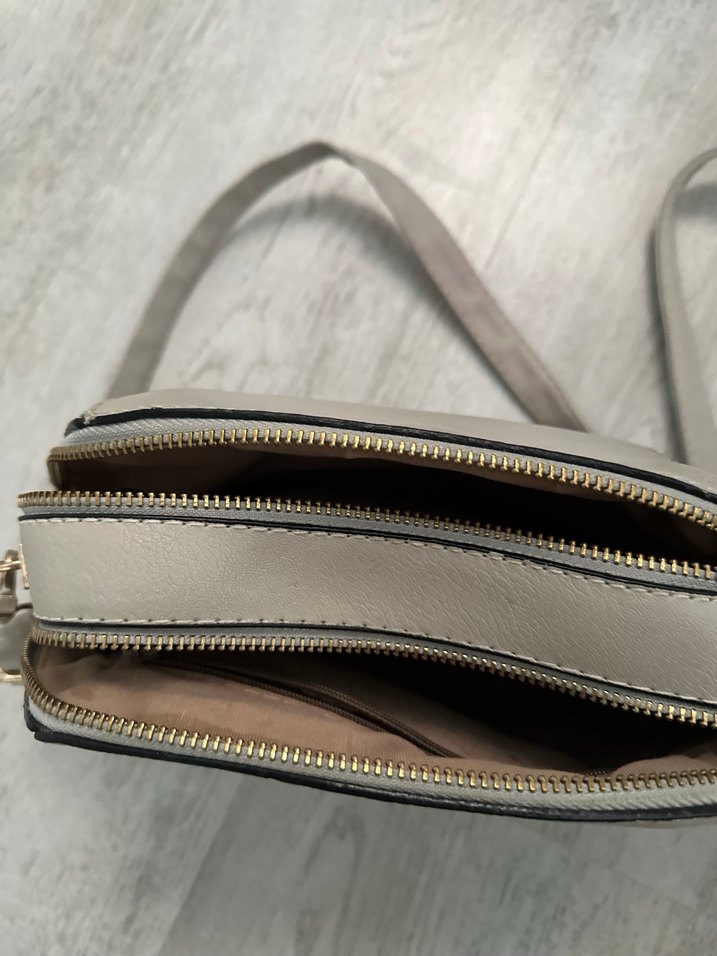 Gri Kadın Çapraz Çanta - Görsel 3