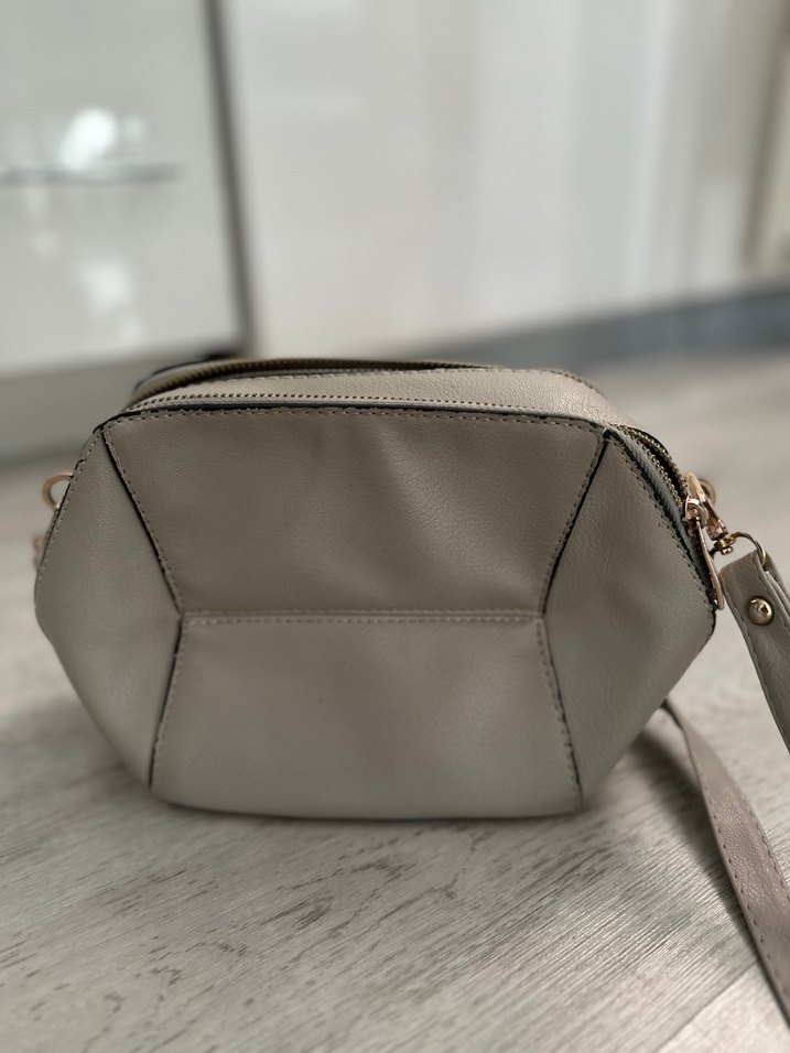 Gri Kadın Çapraz Çanta - Görsel 2