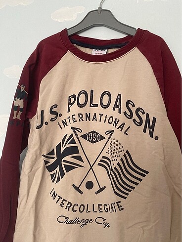U.S Polo Assn. Sweatshirt