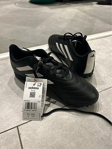 Adidas halı saha krampon 36 numara
