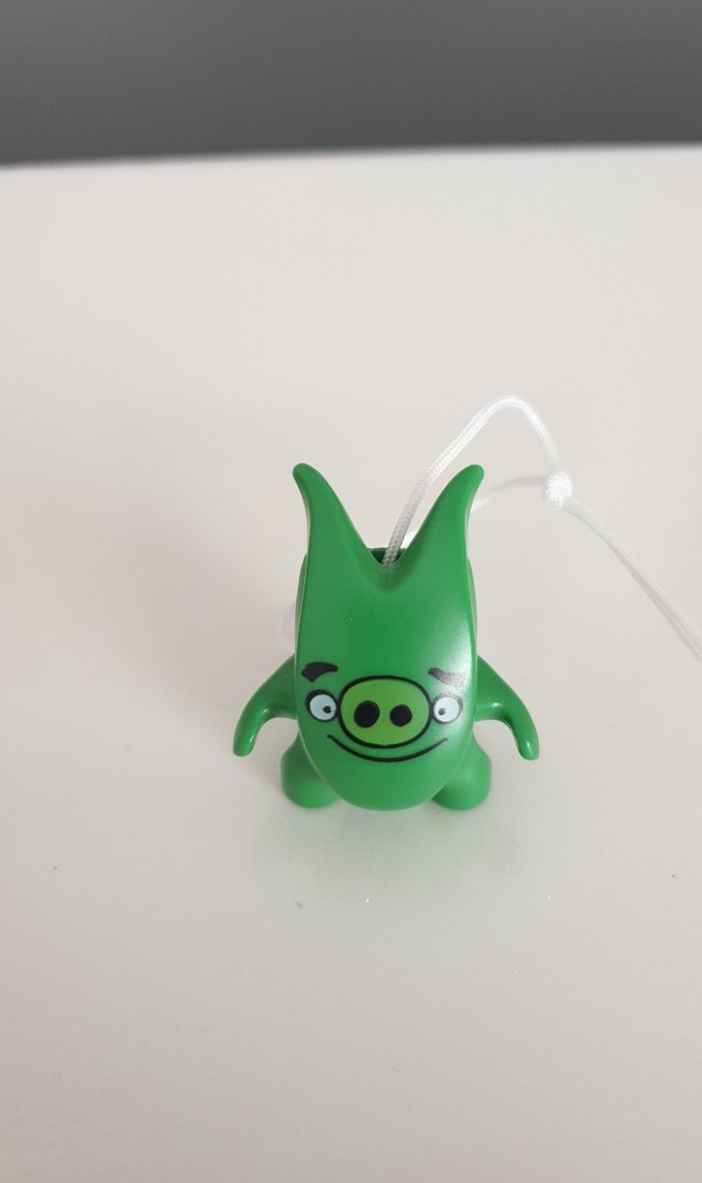 Yeşil Renkli Aksiyon Figürü - Görsel 3