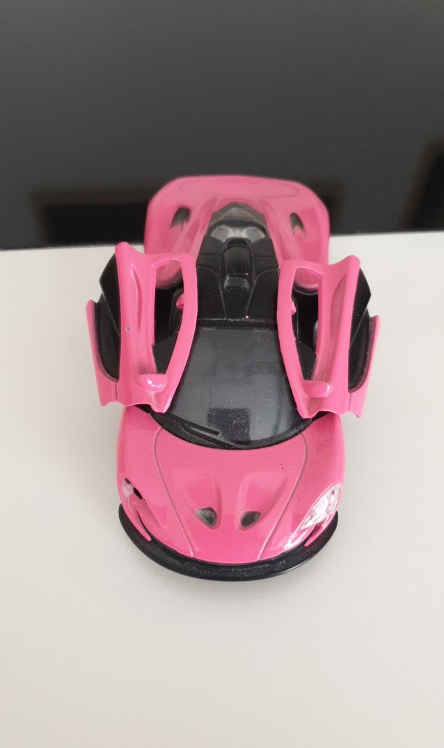 Pembe Oyuncak Araba - Görsel 3