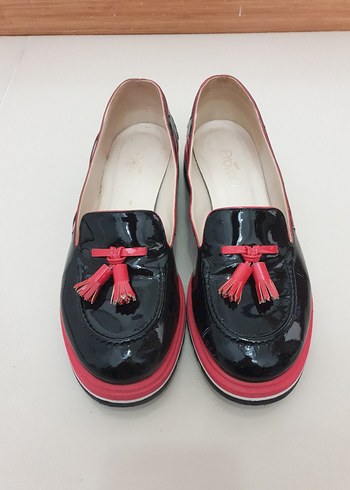 Kırmızı Püsküllü Loafer Ayakkabı