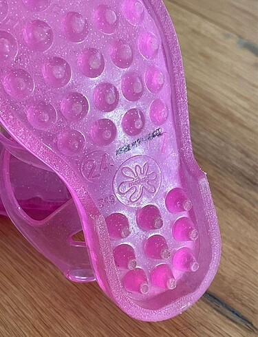 Diğer Meduse kız çocuk pembe sandalet