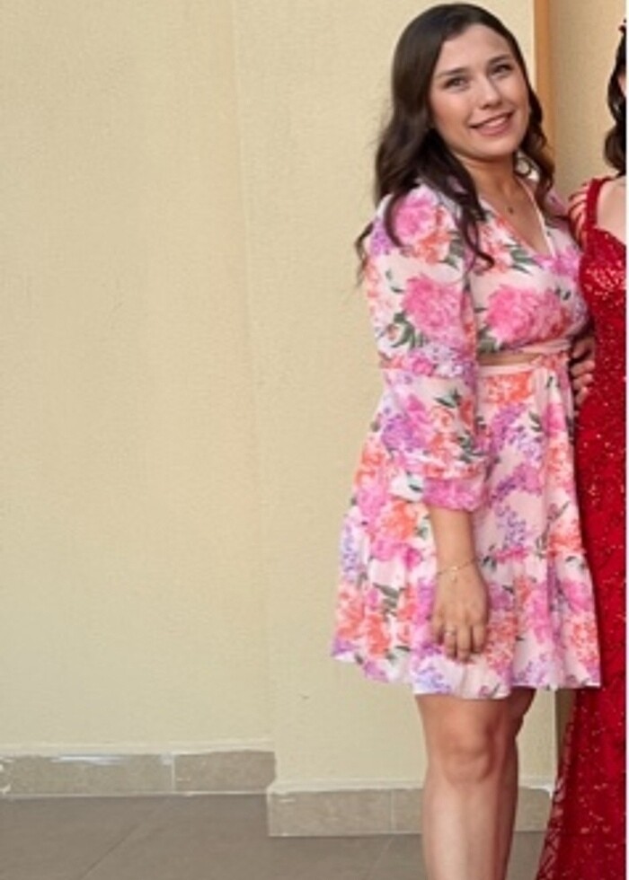 Çiçekli elbise - Görsel 4