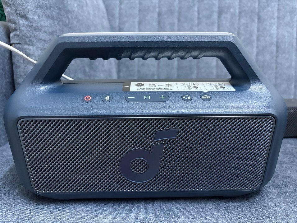 Taşınabilir Siyah Bluetooth Hoparlör - Görsel 2