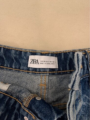 xs Beden Zara şort