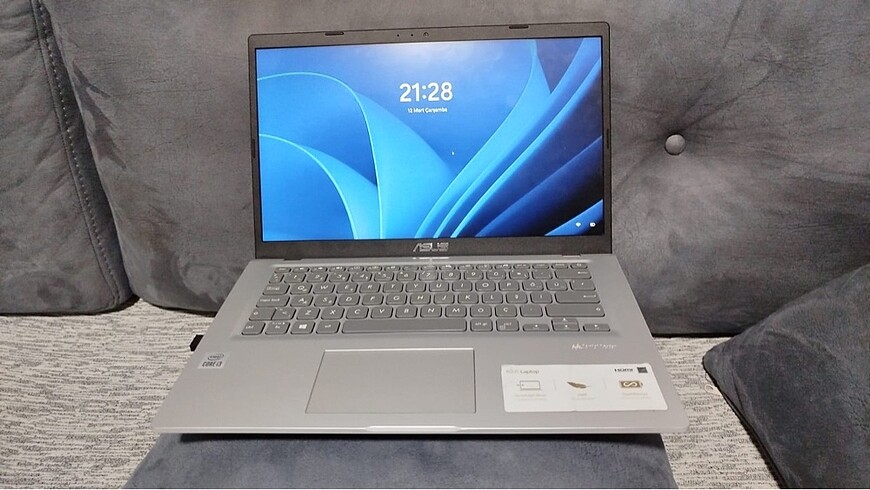 Laptop