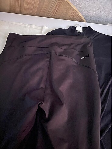 xl Beden 2defa giydim olmadıgı icin satıyorum