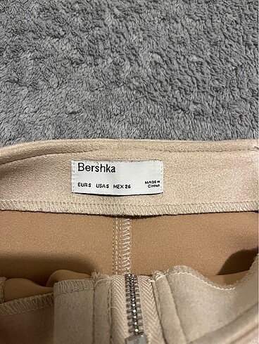 Bershka etek