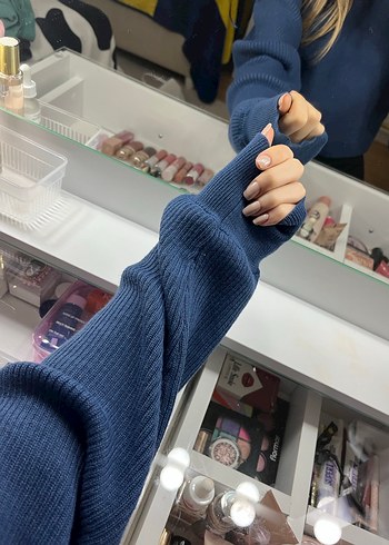 Omuz detaylı triko - Görsel 2