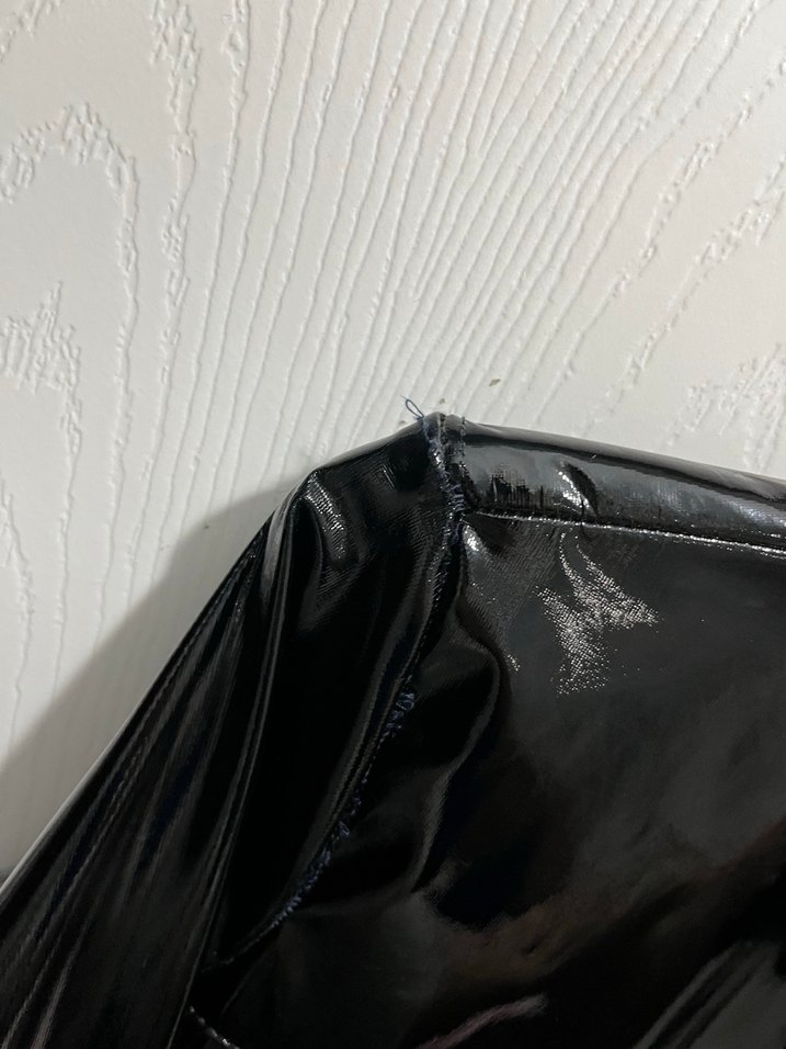 Kadın Siyah Parlak Deri Ceket, yağmurluk - Görsel 5