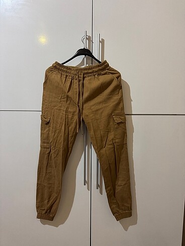 Rahat ve kullanışlı pantolon